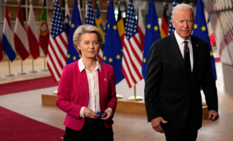 Biden bisedon në telefon me Von der Leyen për procesin e pranimit të Ballkanit Perëndimor në BE