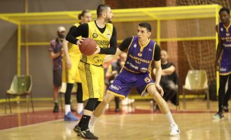 Superliga rikthehet në mesjavë me disa ndeshje derbi