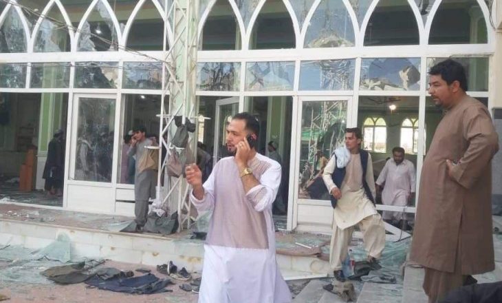 Shpërthim në një xhami në Afganistan, së paku 16 të vdekur