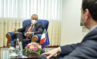 Ambasadori italian: Kosova – pikë qendrore përmes së cilës kalon çdo rrugë që lidh Ballkanin