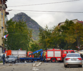 Rikthehen barrikadat në veri