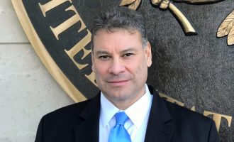 Escobar: SHBA në mbështetje të dialogut Kosovë-Serbi