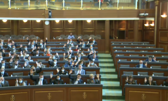 Kuvendi ratifikon disa marrëveshje ndërkombëtare, përfshirë atë për financim shtesë të COVID-19