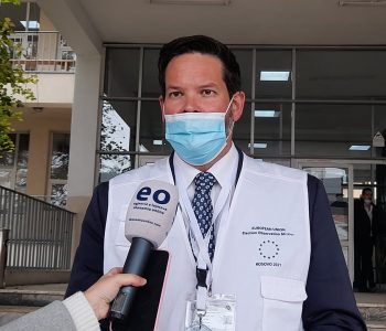 Mandl i kënaqur me mbarëvajtjen: S’ka parregullsi të mëdha