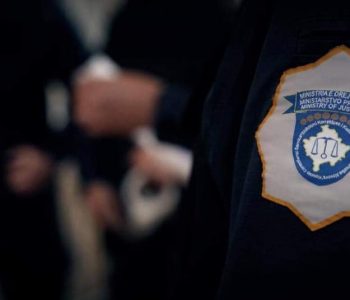 Nga nesër lejohen vikendet e rregullta për të burgosurit e vaksinuar