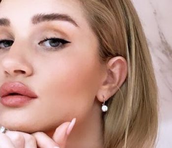 Sa funksionojnë shkëlqyesit që i ‘fryjnë’ buzët?