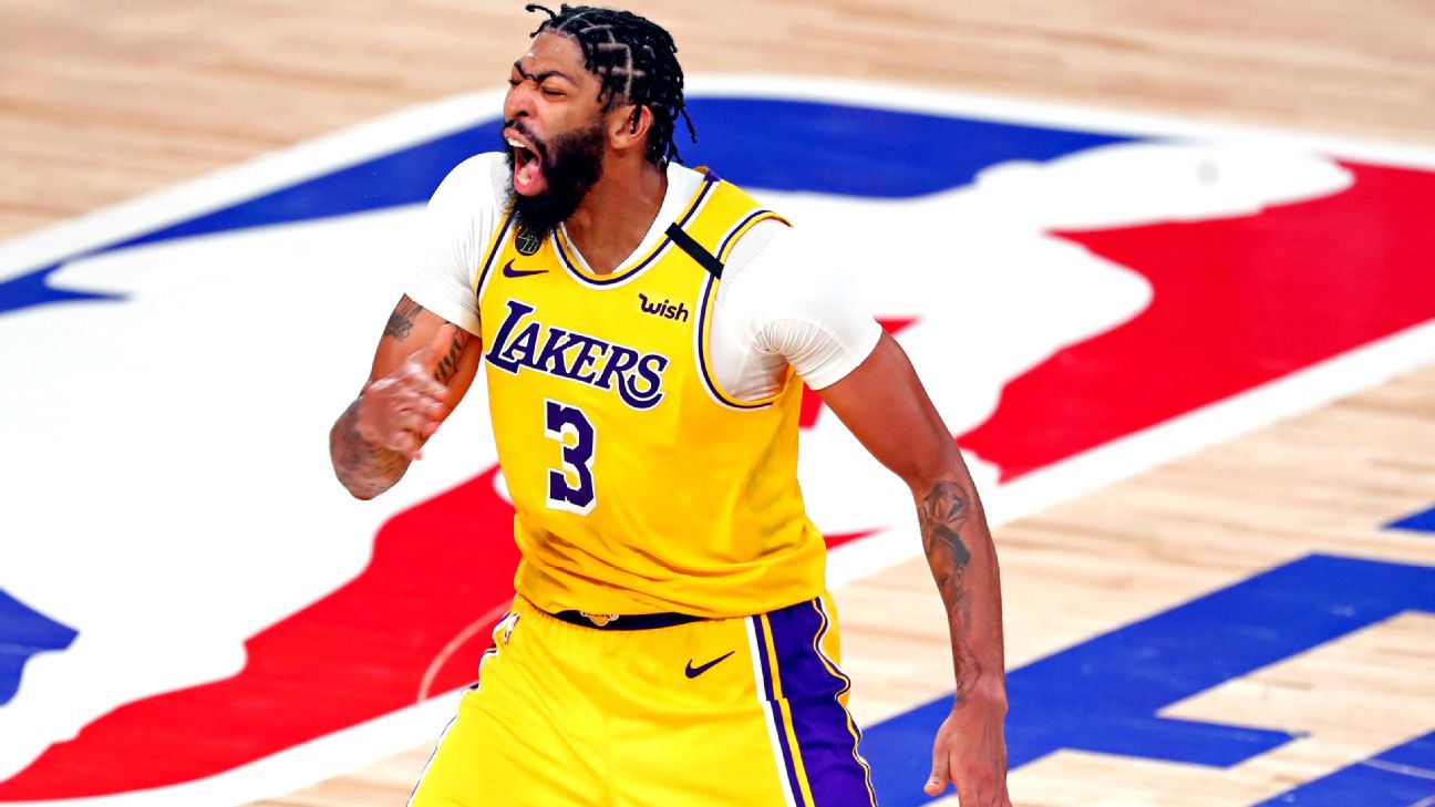 Lakers triumfojnë edhe pa James, Golden State e pandalshme