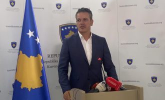 Gashi: Grenelli na kishte dhënë shtatë ditë kohë për ta rrëzuar Kurtin