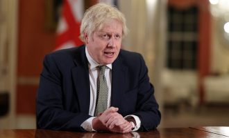 Britania e Madhe s’është vend i korruptuar, thotë Johnson