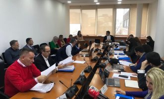 Komisioni nuk ia ndan KOSTT-it 33 milionë euro për rrymën në veri