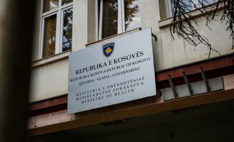 MSh: Planifikoni më herët blerjet për Vitin e Ri me qëllim që të shmangni turmat