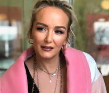 Pasi doli nga spitali, Adriana Matoshi bën një koment në rrjetet sociale për Arjola Demirin