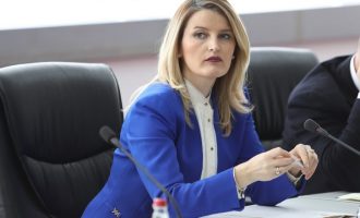 Gjykata e Apelit konfirmon aktakuzën për korrupsion ndaj ish-ministres Hoxha