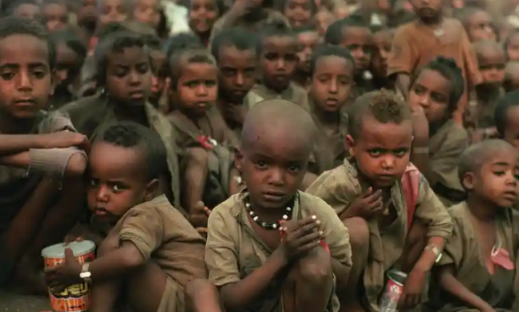 Të uriturit në Etiopi mbetën pa ushqim – iu vidhet