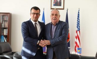 Ilir Ferati merr detyrën e Kryetarit të Istogut