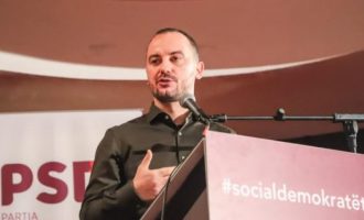 Dardan Molliqaj ftohet nga Policia pas deklaratës për rënien e Bllokut A3 dhe A5