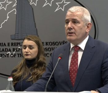 Dyshohet se pati rrjedhje informatash për aksionin në veri, Sveçla: Po bëhen hetime intensive