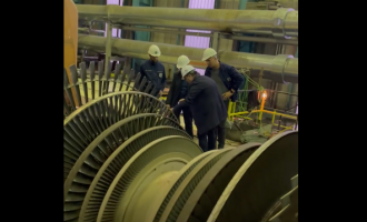 Pamje nga punimet që po bëhen brenda termocentralit Kosova B