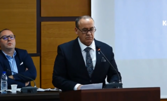 Fehmi Kupina zgjedhet kryetar i Kuvendit Komunal të Prishtinës