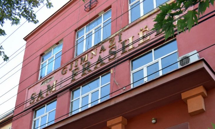 Gjimnazi “Sami Frashëri” në Prishtinë kalon në skenarin C