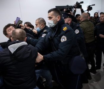 Dërgohen në mbajtje për 48 orë gjashtë zyrtarë të PSD-së