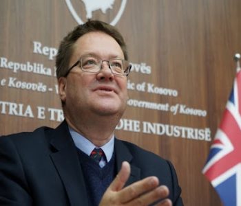 Abbott: I zhgënjyer me mosmiratimin e Kodit Civil nga deputetët e Kuvendit