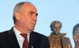 Vdes ish-kryetari i Istogut Haki Rugova