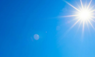 Mot i ngrohtë, temperaturat arrijnë deri në 24 gradë Celsius