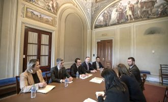 Kryeministri Kurti takon në Washington D.C. kongresisten Elissa Slotkin