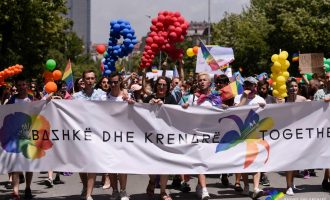 Nuhiu: Osmani, Kurti e Konjufca nuk e kanë konfirmuar ardhjen në Paradën e Krenarisë