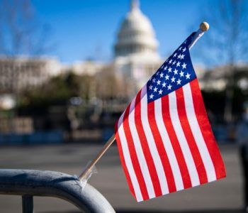 SHBA me “ofertë thelbësore” për të sjellë nga Rusia dy të burgosur amerikan