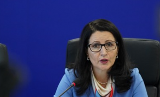 Telekomi humbi 10.8 milionë euro nga keqmenaxhimi, RTK-ja 800 mijë