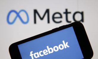 Facebook akuzohet për vjedhjen e emrit Meta