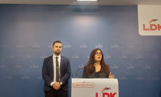 LDK: Kërkojmë nga Qeveria që të ndalet presioni ndaj mësimdhënësve dhe të gjendet një zgjidhje