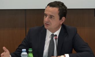 Kurti: Nuk duhet të ketë ndalim të shamisë por pragu duhet të jetë mosha 16-vjeçare