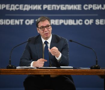 Vuçiq: Nëntë shtete tërhoqën njohjen e pavarësisë së Kosovës