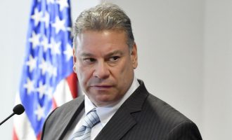 Escobar sot raporton për dialogun Kosovë-Serbi